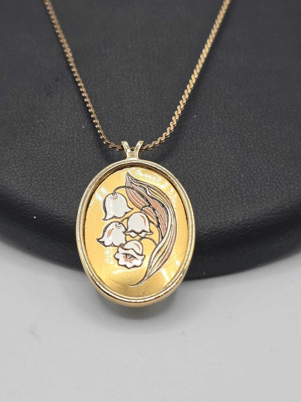 VTG Reed & Barton Lily of the Valley Damascene Pendant Necklace May Flower 18"